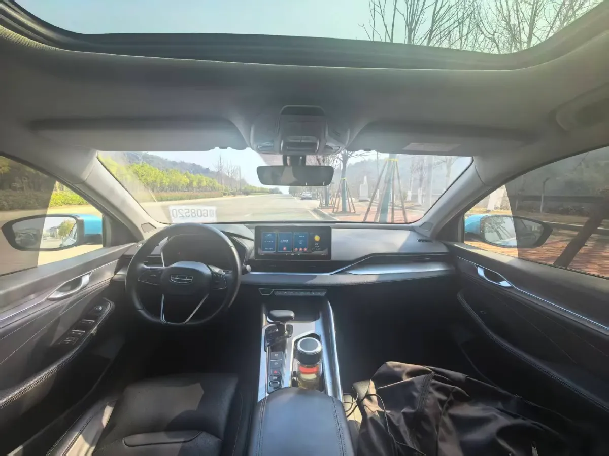 2021 Geely Preface 2.0T 190HP L4 7DCT,autocango,china used car exporter,china ev exporter,chinese used car exporter,chinese used ev exporter