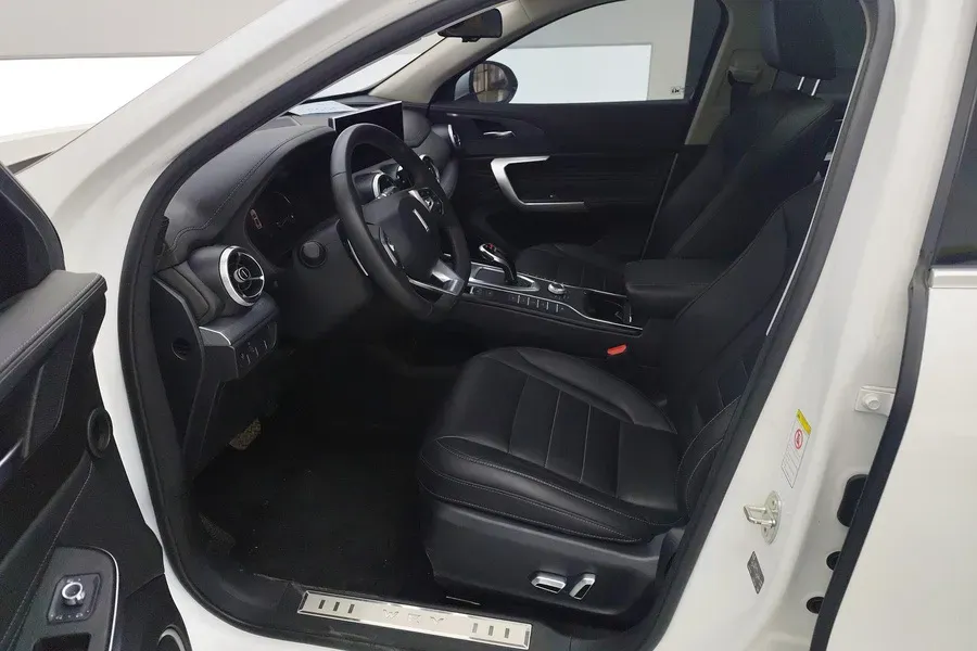 2021 WEY VV5 1.5T 171HP L4 7DCT,autocango,china used car exporter,china ev exporter,chinese used car exporter,chinese used ev exporter