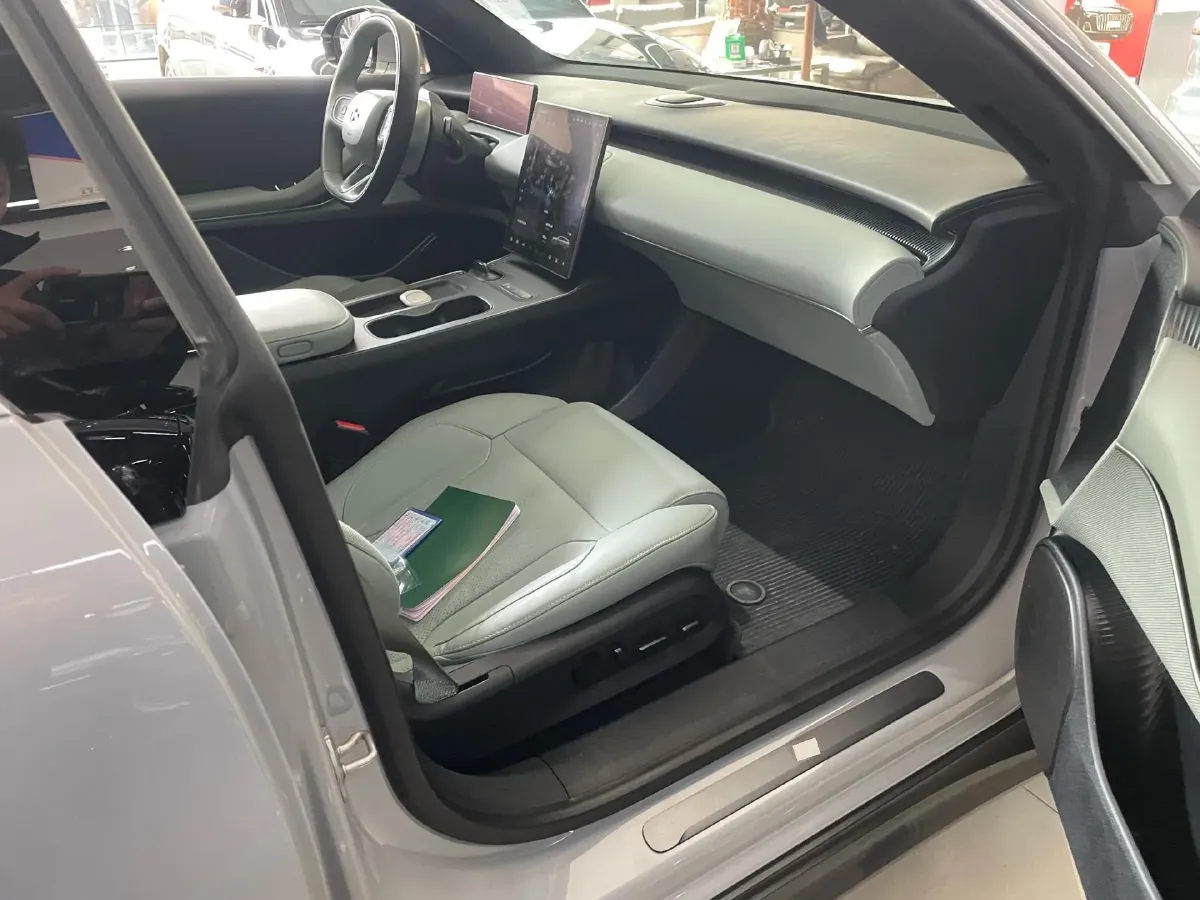 2023 NIO ET5T BEV 75KWH,autocango,china used car exporter,china ev exporter,chinese used car exporter,chinese used ev exporter