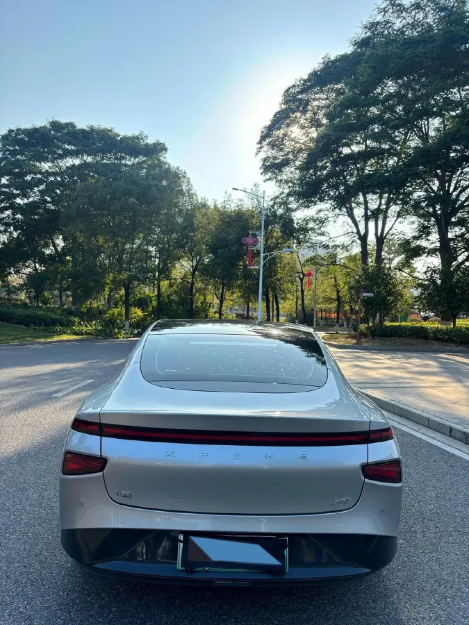 2020 Xpeng P7 BEV 70.8KWH,autocango,china used car exporter,china ev exporter,chinese used car exporter,chinese used ev exporter