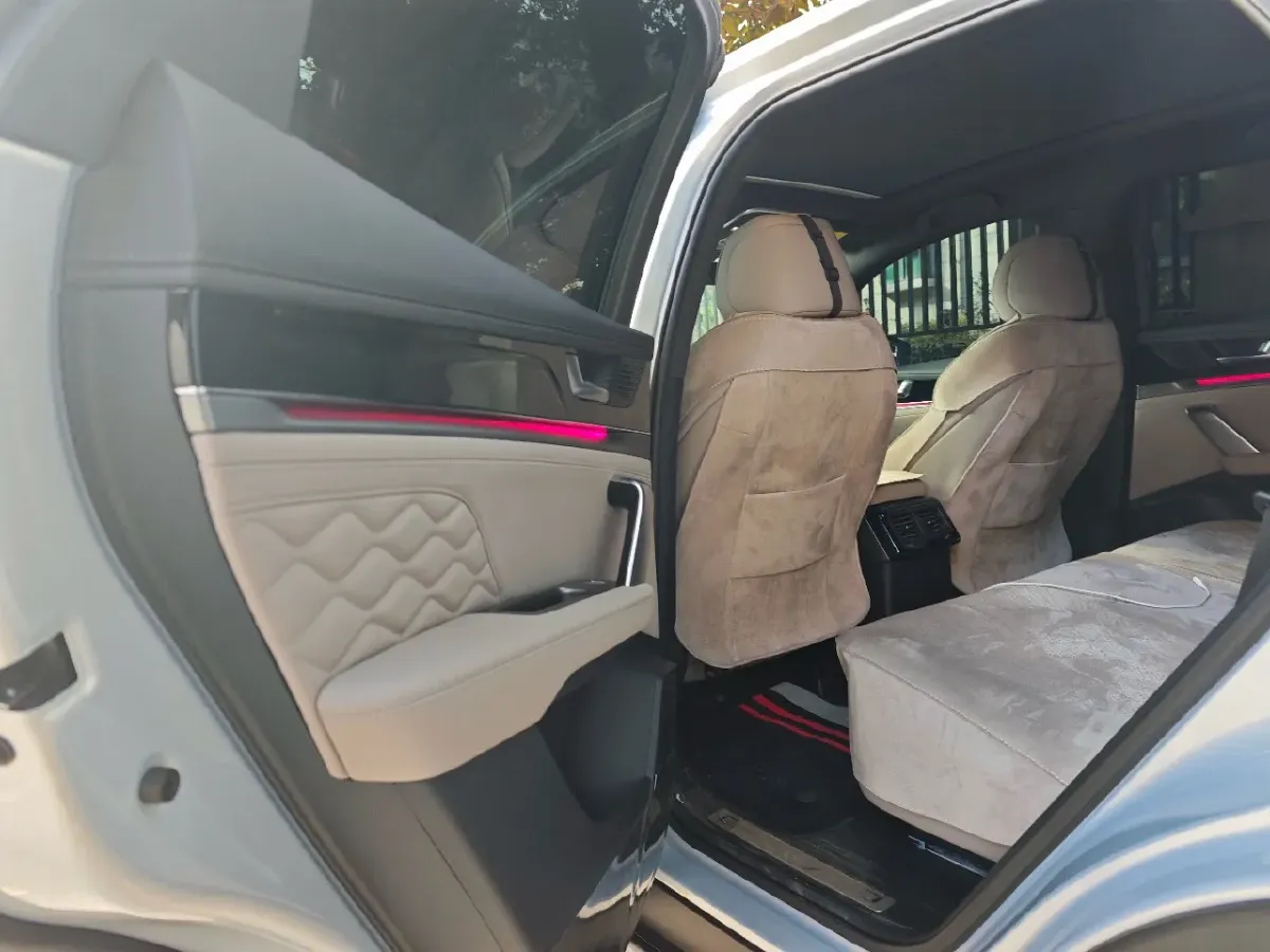 2025 BYD Tang 1.5T 156HP L4 E-CVT PHEV,autocango,china used car exporter,china ev exporter,chinese used car exporter,chinese used ev exporter