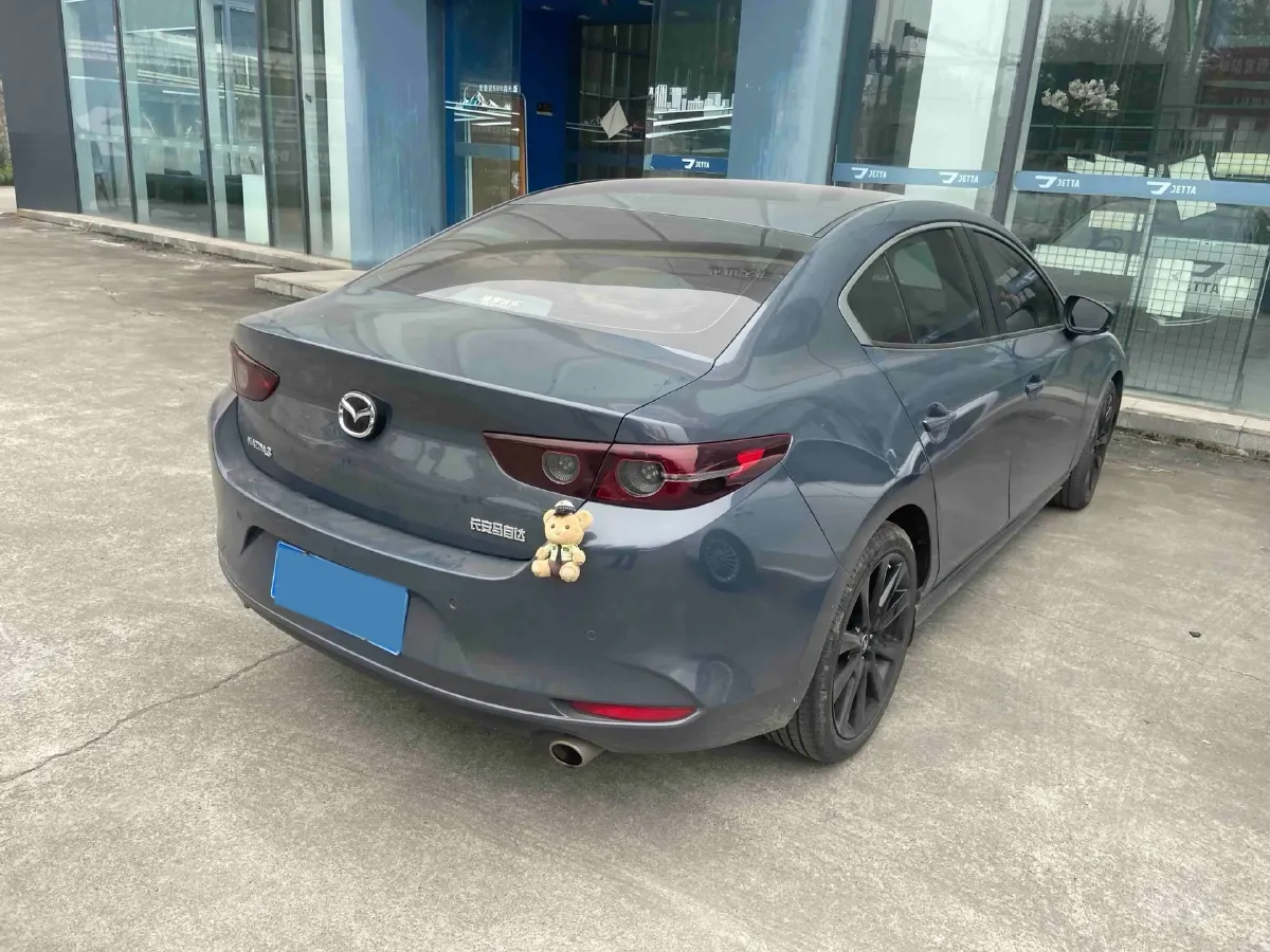 2022 Mazda 3 Axela 2.0L 158HP L4 6AT,autocango,china used car exporter,china ev exporter,chinese used car exporter,chinese used ev exporter