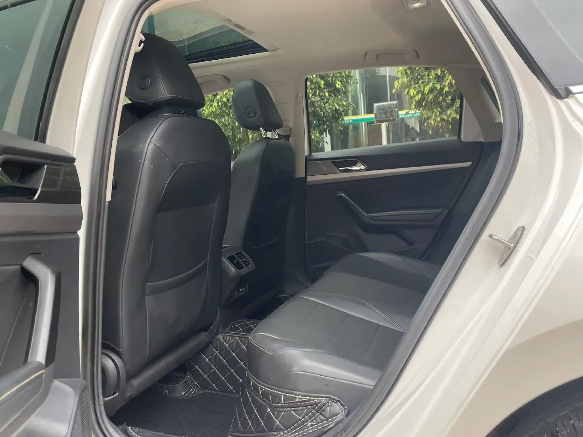 2018 Volkswagen Lavida 1.2T 116HP L4 7DCT,autocango,china used car exporter,china ev exporter,chinese used car exporter,chinese used ev exporter