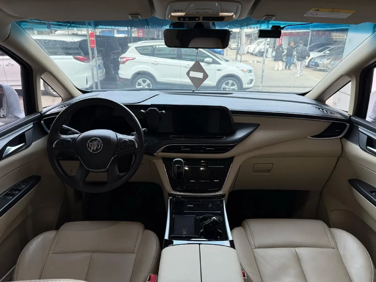 2022 Buick GL8 2.0T 237HP L4 9AT,autocango,china used car exporter,china ev exporter,chinese used car exporter,chinese used ev exporter