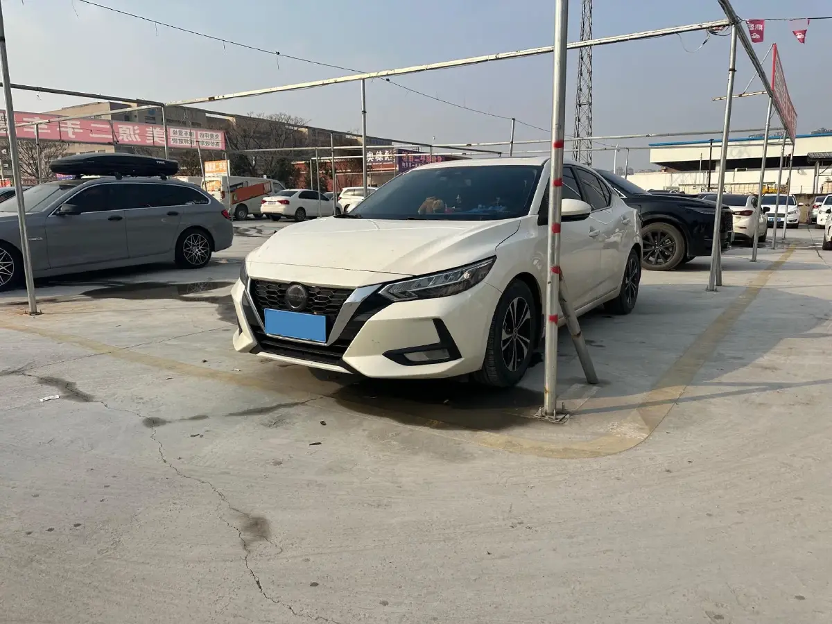 2022 Nissan Sylphy 1.6L 135HP L4 CVT