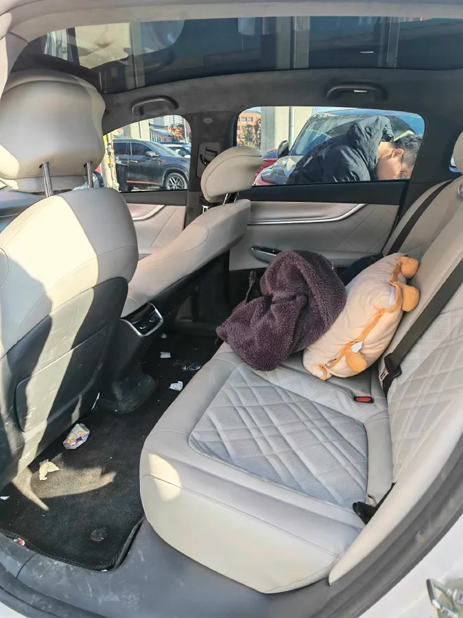 2023 ChangAn QiYuan A07 BEV 58.1KWH,autocango,china used car exporter,china ev exporter,chinese used car exporter,chinese used ev exporter