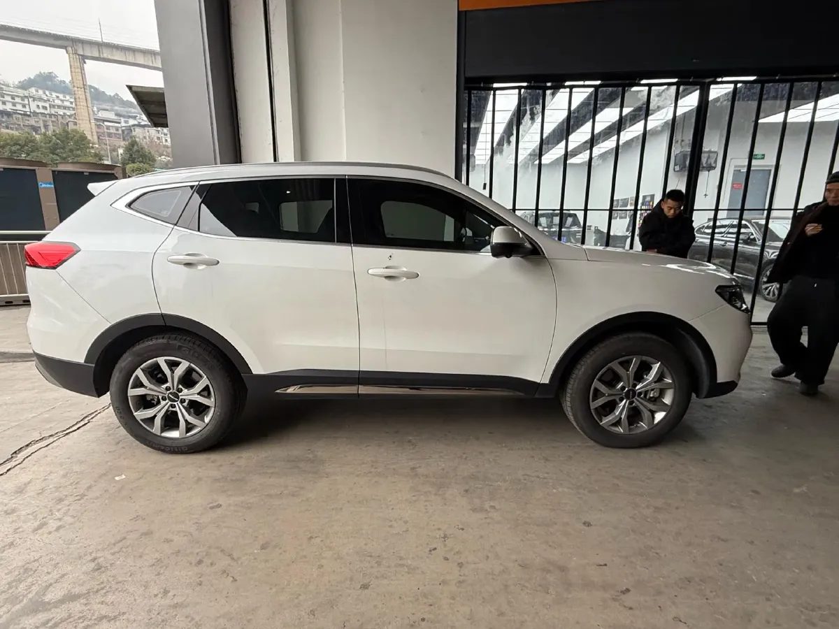 2021 Haval H6 1.5T 169HP L4 7DCT,autocango,china used car exporter,china ev exporter,chinese used car exporter,chinese used ev exporter