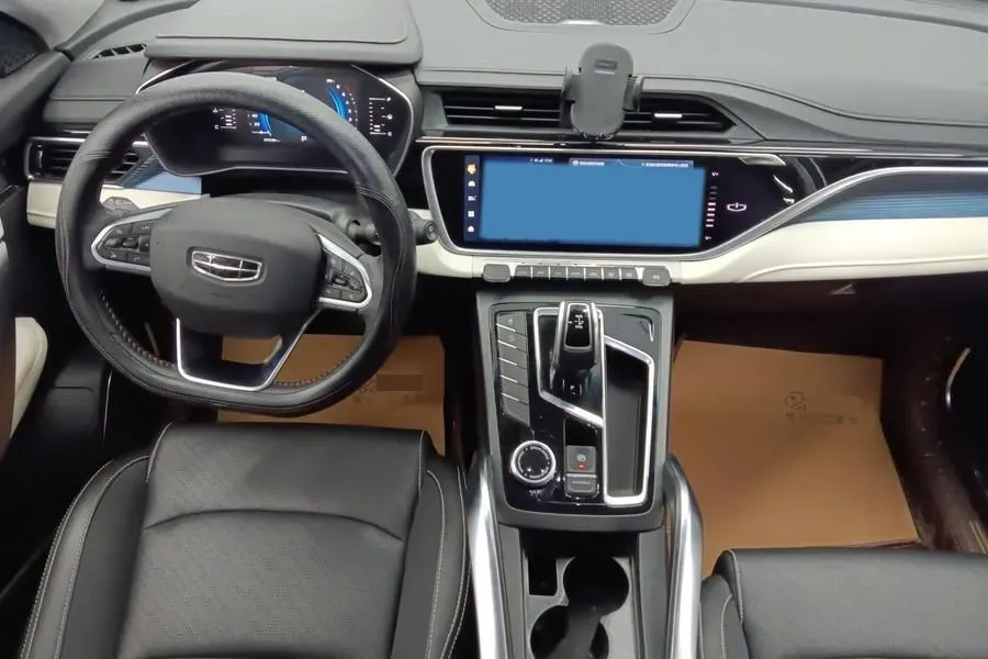 2022 Geely Azkarra 1.8T 184HP L4 7DCT,autocango,china used car exporter,china ev exporter,chinese used car exporter,chinese used ev exporter