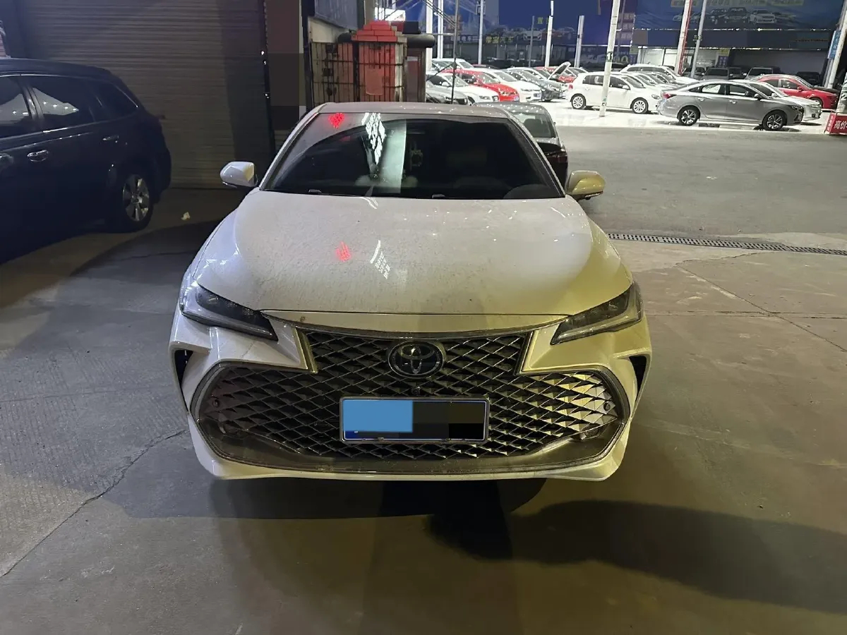 2024 Toyota Avalon 2.5L 185HP L4 E-CVT Hybrid,autocango,china used car exporter,china ev exporter,chinese used car exporter,chinese used ev exporter