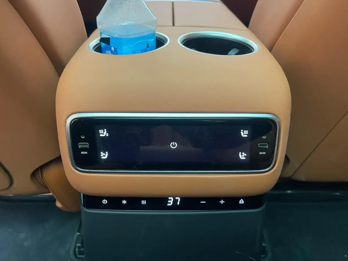 2024 Li L9 Range Extended 154HP REEV 52.3KWH,autocango,china used car exporter,china ev exporter,chinese used car exporter,chinese used ev exporter