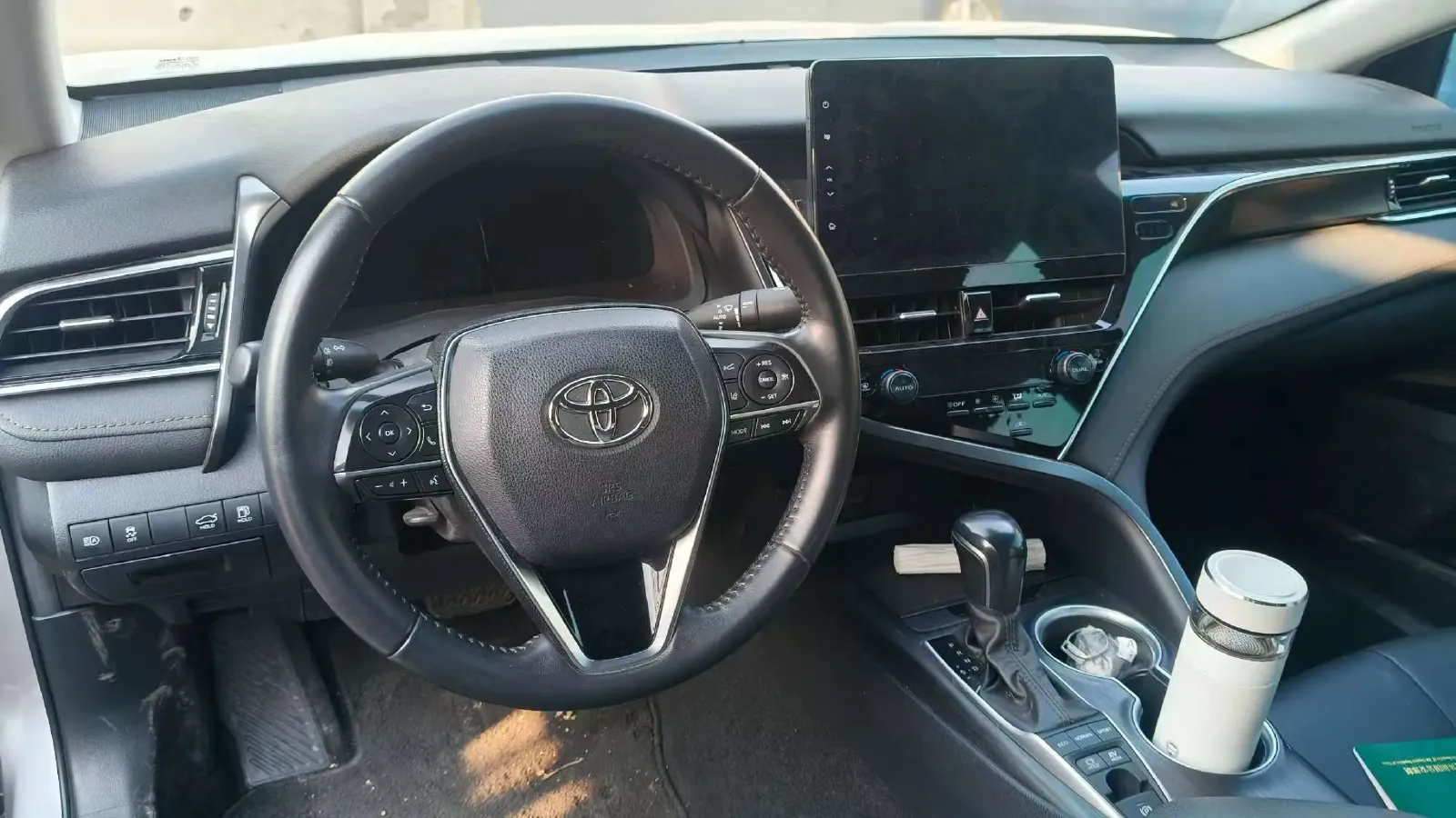 2021 Toyota Camry 2.5L 178HP L4 E-CVT Hybrid,autocango,china used car exporter,china ev exporter,chinese used car exporter,chinese used ev exporter