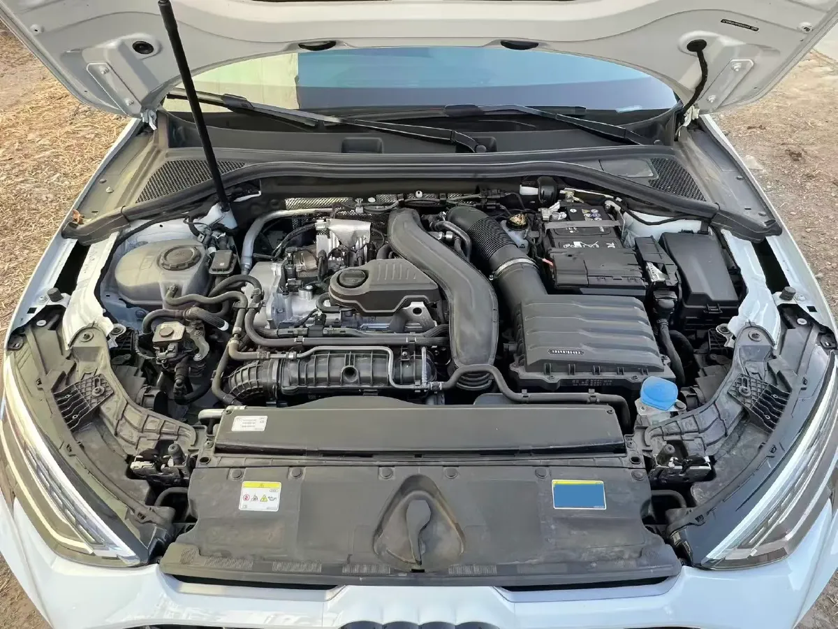 2025 Audi A3 1.5T 160HP L4 7DCT,autocango,china used car exporter,china ev exporter,chinese used car exporter,chinese used ev exporter
