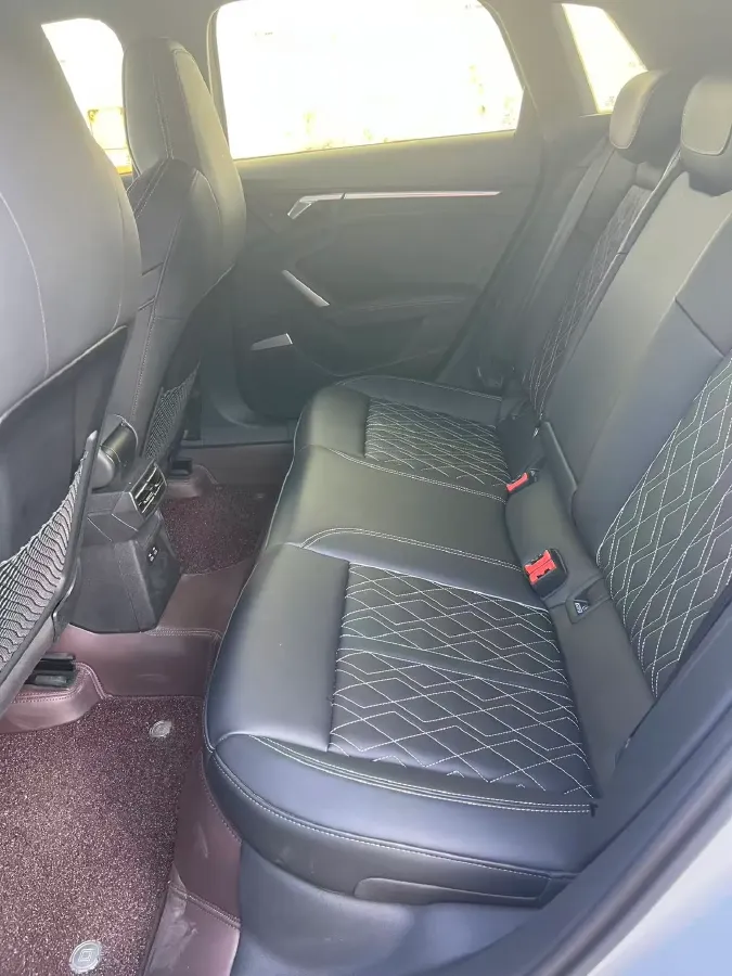 2025 Audi A3 1.5T 160HP L4 7DCT,autocango,china used car exporter,china ev exporter,chinese used car exporter,chinese used ev exporter