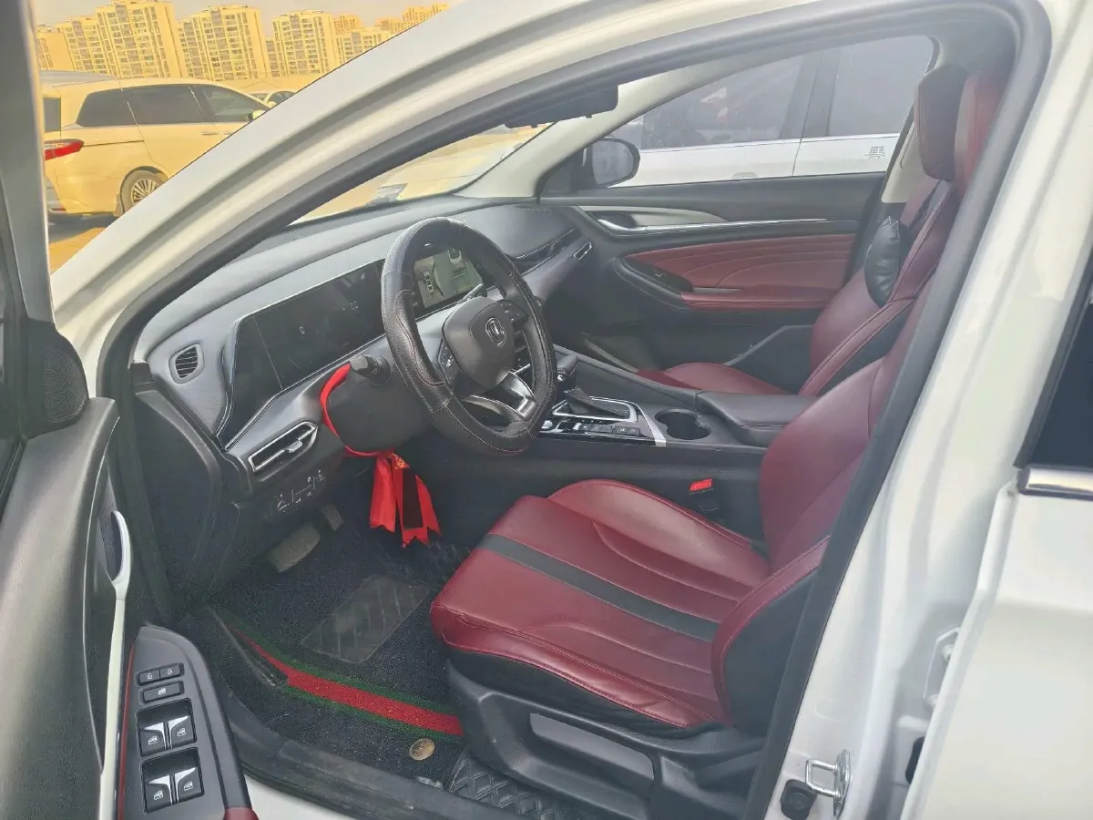 2021 ChangAn Eado 1.4T 160HP L4 7DCT,autocango,china used car exporter,china ev exporter,chinese used car exporter,chinese used ev exporter