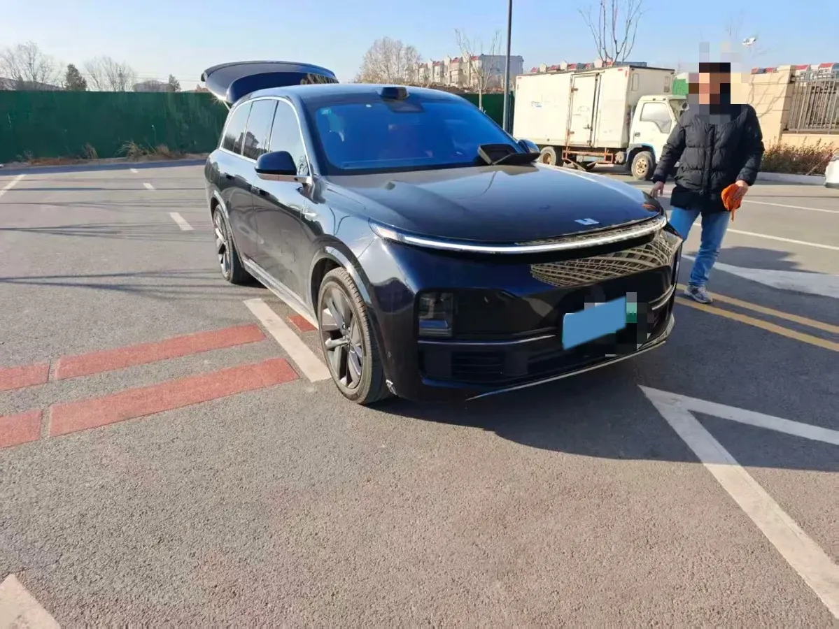 2024 Toyota Granvia 2.5L 189HP L4 E-CVT Hybrid,autocango,china used car exporter,china ev exporter,chinese used car exporter,chinese used ev exporter