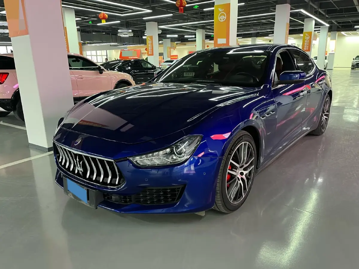 2019 Maserati Ghibli 3.0T 350HP V6 8AT