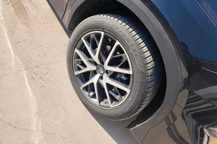 2022 GAC Trumpchi GS8 2.0T 252HP L4 8AT,autocango,china used car exporter,china ev exporter,chinese used car exporter,chinese used ev exporter