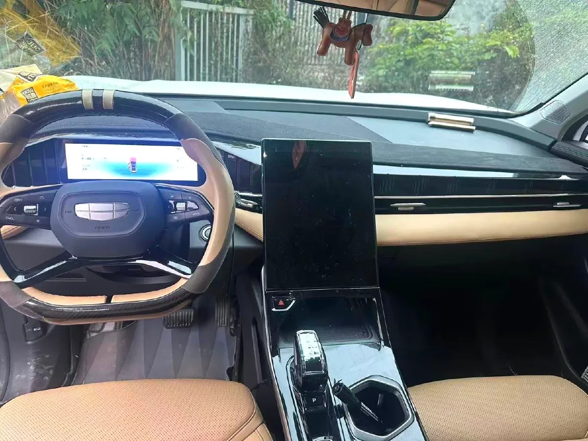 2023 Geely StarRay 1.5T 181HP L4 7DCT,autocango,china used car exporter,china ev exporter,chinese used car exporter,chinese used ev exporter