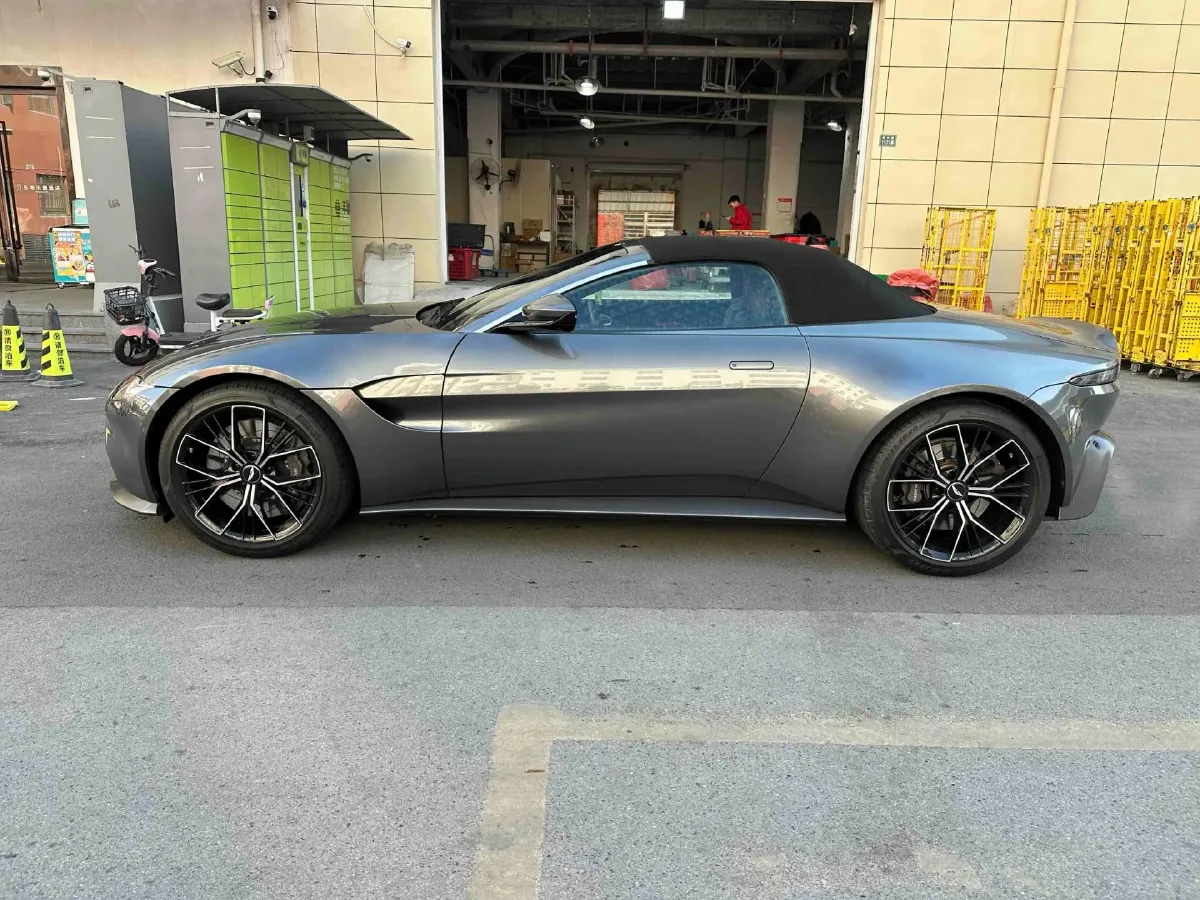 2020 Aston Martin V8 Vantage 4.0T 510HP V8 8AT,autocango,china used car exporter,china ev exporter,chinese used car exporter,chinese used ev exporter