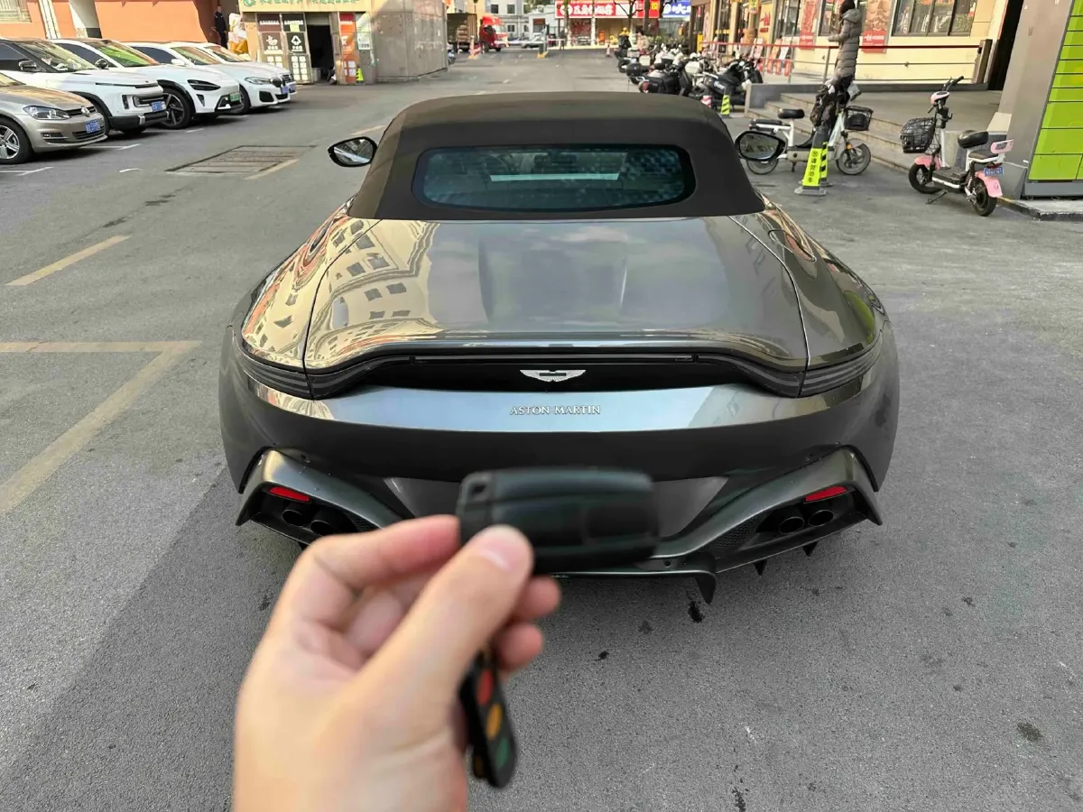 2020 Aston Martin V8 Vantage 4.0T 510HP V8 8AT,autocango,china used car exporter,china ev exporter,chinese used car exporter,chinese used ev exporter