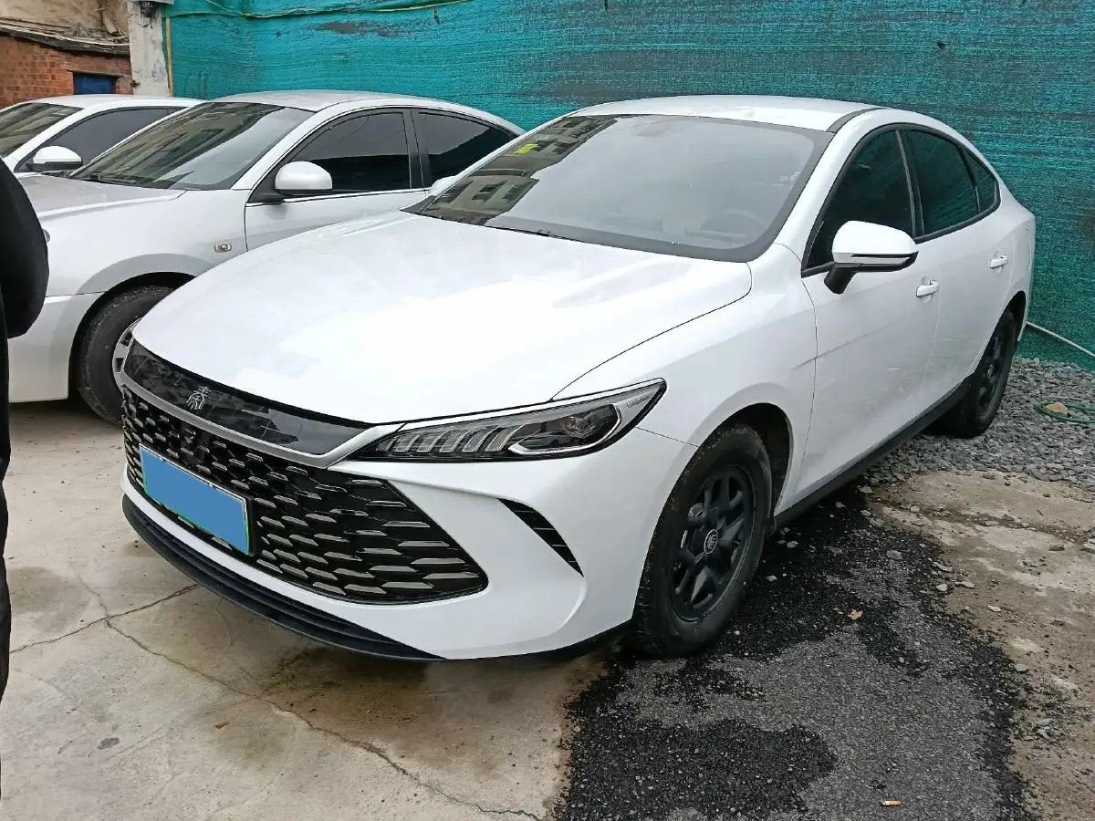 2025 BYD Qin Plus 1.5L 101HP L4 E-CVT PHEV 7.68KWH