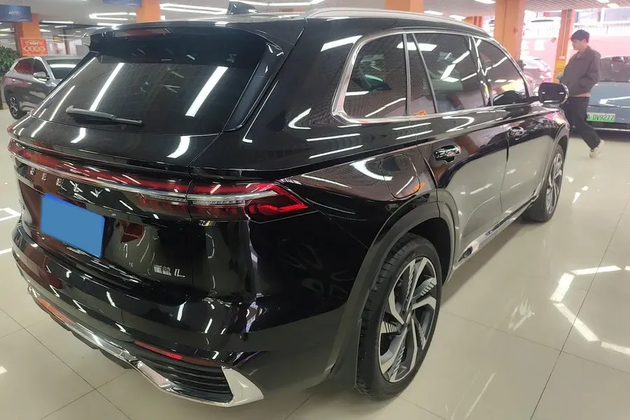 2023 Geely Monjaro 2.0T 238HP L4 8AT,autocango,china used car exporter,china ev exporter,chinese used car exporter,chinese used ev exporter