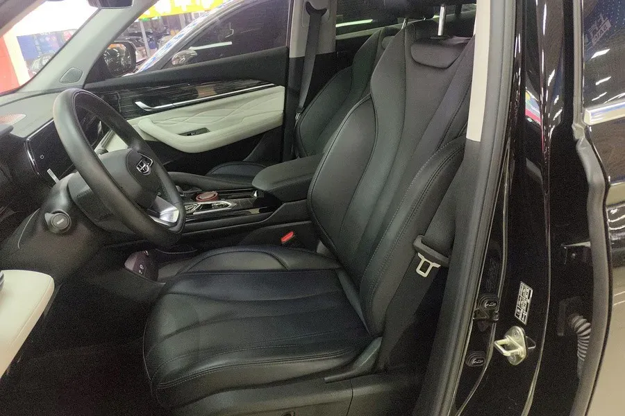 2023 Geely Monjaro 2.0T 238HP L4 8AT,autocango,china used car exporter,china ev exporter,chinese used car exporter,chinese used ev exporter