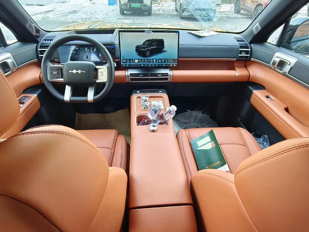 2025 FangChengBao Tai 7 1.5T 156HP L4 E-CVT PHEV,autocango,china used car exporter,china ev exporter,chinese used car exporter,chinese used ev exporter