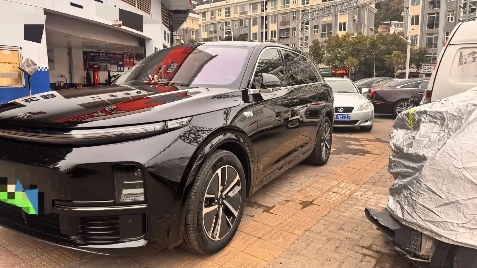 2024 MG Cyberster BEV 64KWH