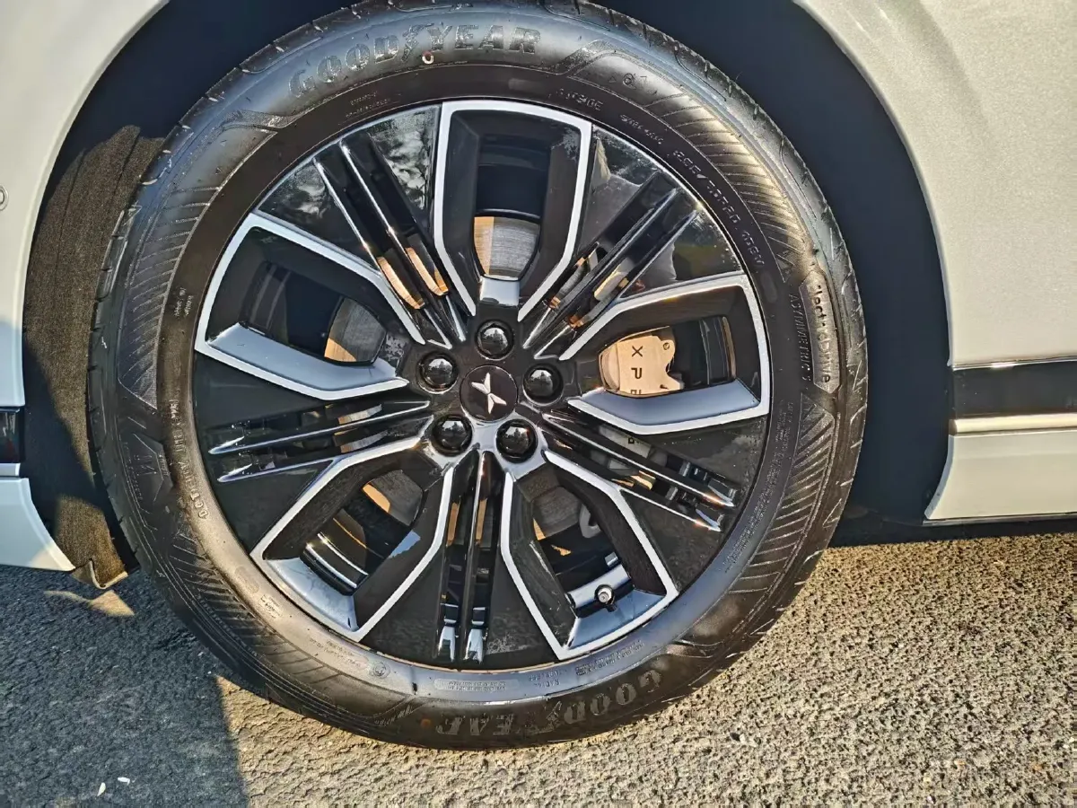 2025 Xpeng G9 BEV 79KWH,autocango,china used car exporter,china ev exporter,chinese used car exporter,chinese used ev exporter