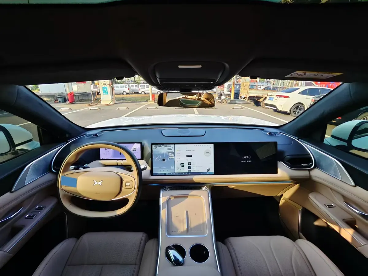 2025 Xpeng G9 BEV 79KWH,autocango,china used car exporter,china ev exporter,chinese used car exporter,chinese used ev exporter