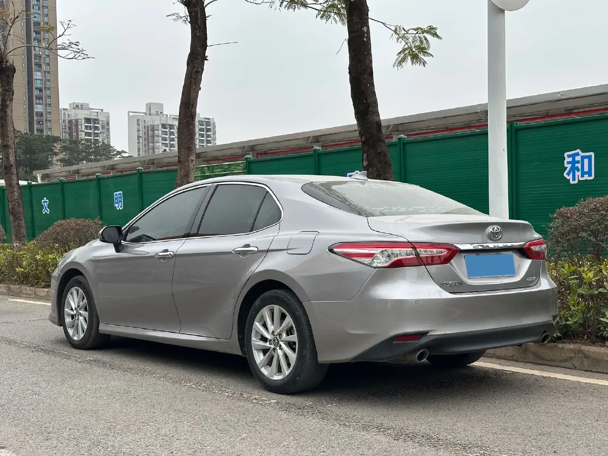 2021 Toyota Camry 2.0L 178HP L4 CVT,autocango,china used car exporter,china ev exporter,chinese used car exporter,chinese used ev exporter