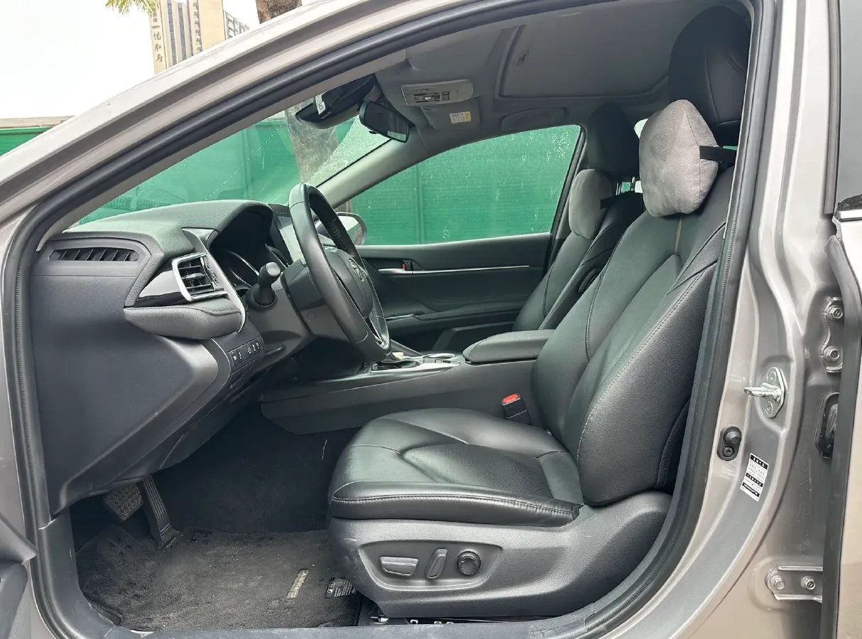 2021 Toyota Camry 2.0L 178HP L4 CVT,autocango,china used car exporter,china ev exporter,chinese used car exporter,chinese used ev exporter