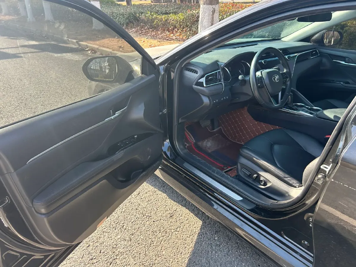 2019 Toyota Camry 2.0L 178HP L4 CVT,autocango,china used car exporter,china ev exporter,chinese used car exporter,chinese used ev exporter