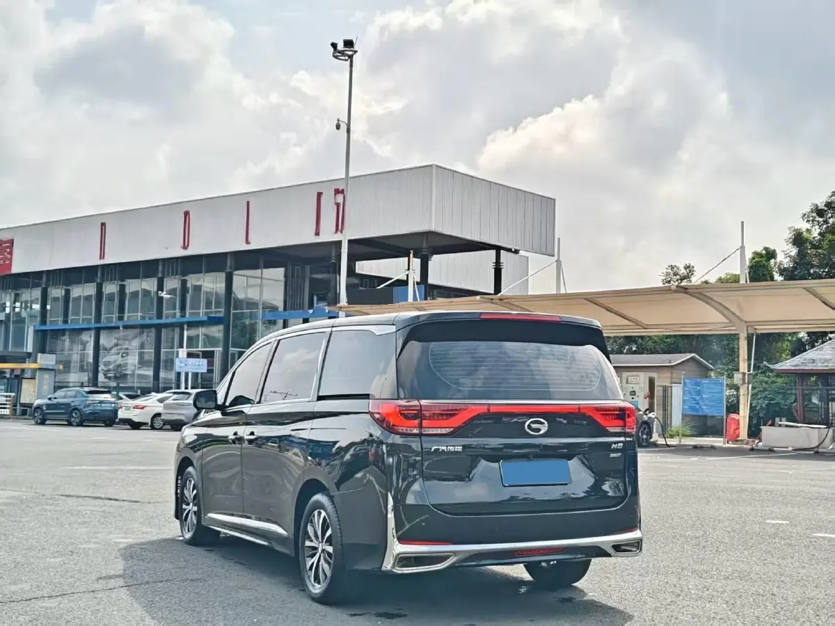 2021 GAC Trumpchi M8 2.0T 252HP L4 8AT,autocango,china used car exporter,china ev exporter,chinese used car exporter,chinese used ev exporter