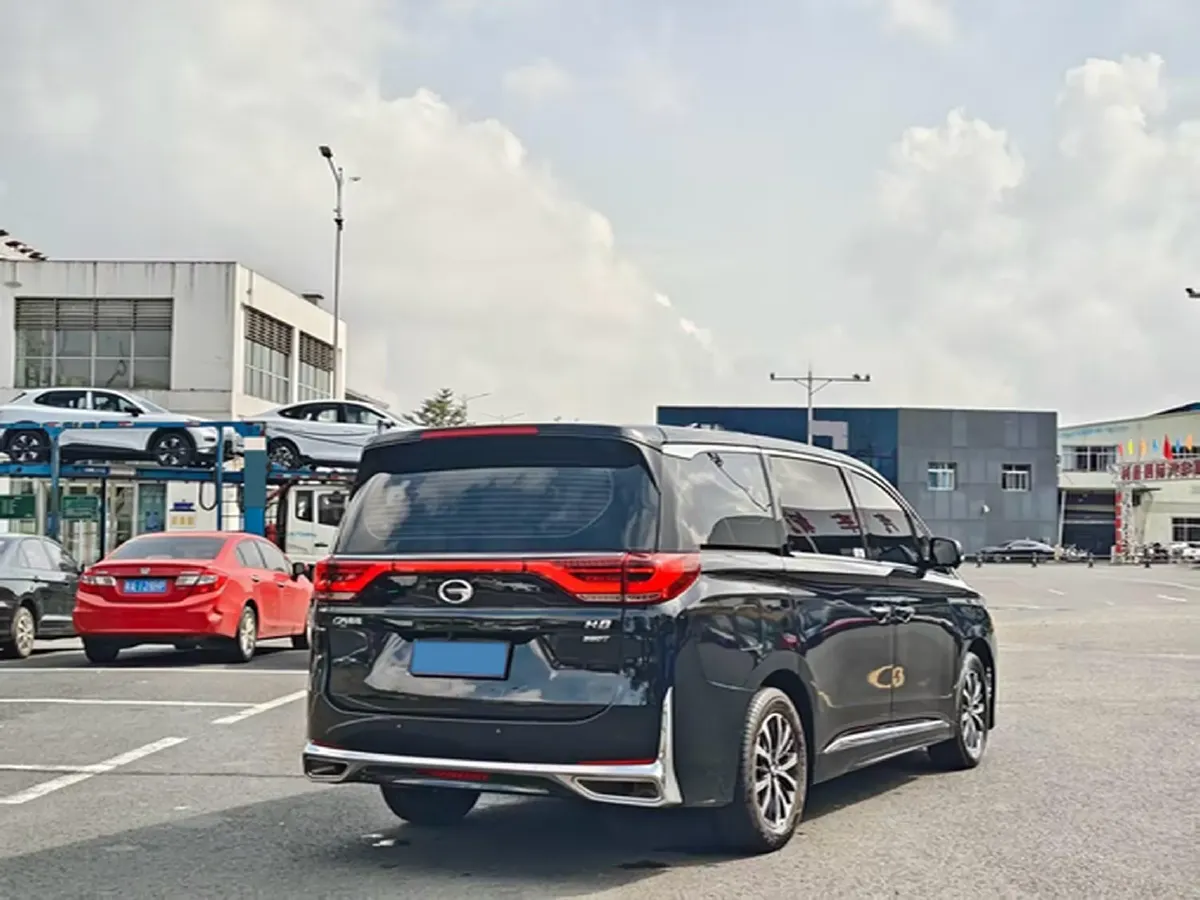 2021 GAC Trumpchi M8 2.0T 252HP L4 8AT,autocango,china used car exporter,china ev exporter,chinese used car exporter,chinese used ev exporter