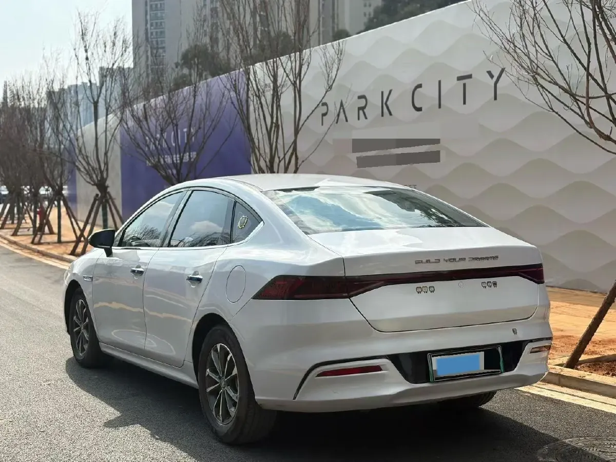 2021 Haval F7 1.5T 169HP L4 7DCT,autocango,china used car exporter,china ev exporter,chinese used car exporter,chinese used ev exporter