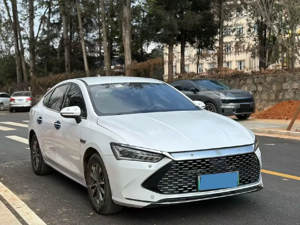 2021 Haval F7 1.5T 169HP L4 7DCT,autocango,china used car exporter,china ev exporter,chinese used car exporter,chinese used ev exporter