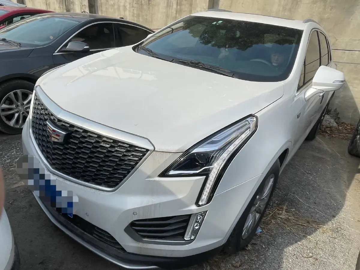 2021 Cadillac XT5 2.0T 237HP L4 9AT