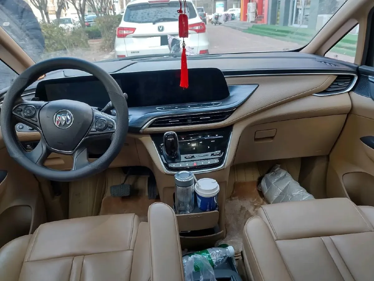 2018 Buick GL8 2.0T 260HP L4 6AT,autocango,china used car exporter,china ev exporter,chinese used car exporter,chinese used ev exporter