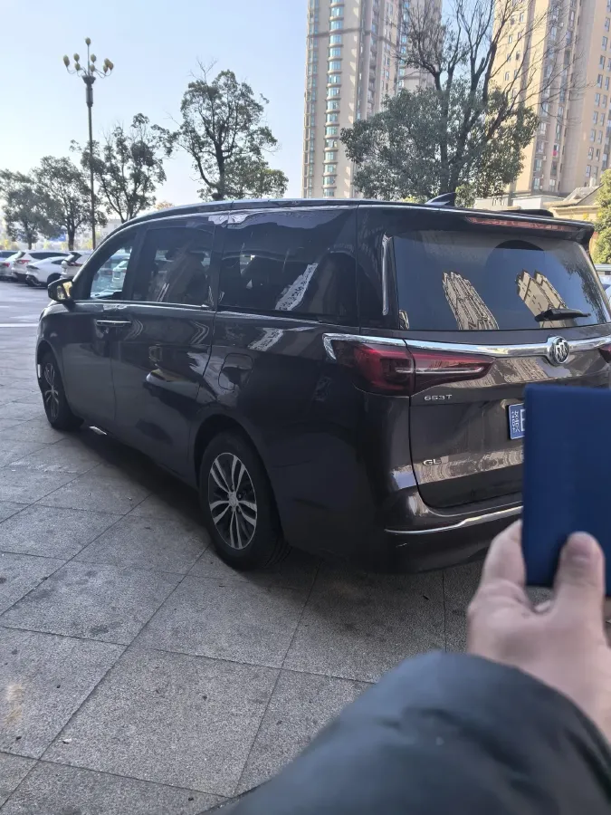 2020 Buick GL8 2.0T 237HP L4 9AT,autocango,china used car exporter,china ev exporter,chinese used car exporter,chinese used ev exporter