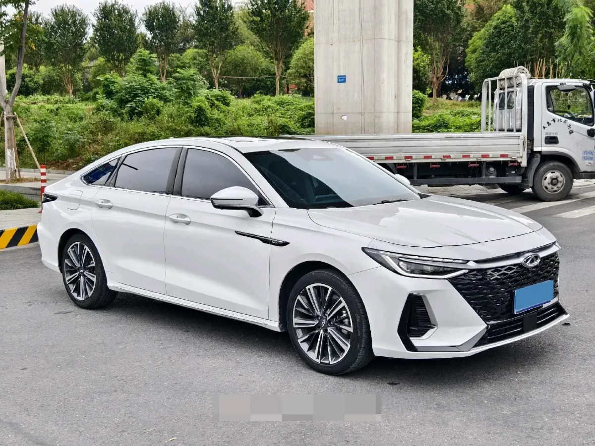 2025 Chery Arrizo 8 1.6T 197HP L4 7DCT,autocango,china used car exporter,china ev exporter,chinese used car exporter,chinese used ev exporter