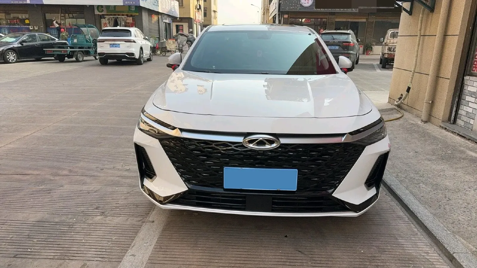 2025 Chery Arrizo 8 1.6T 197HP L4 7DCT,autocango,china used car exporter,china ev exporter,chinese used car exporter,chinese used ev exporter