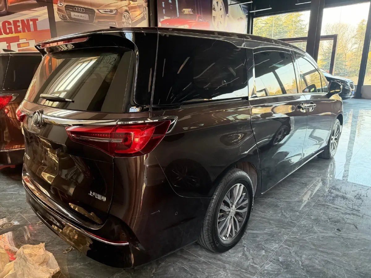 2020 Buick GL8 2.0T 237HP L4 9AT,autocango,china used car exporter,china ev exporter,chinese used car exporter,chinese used ev exporter