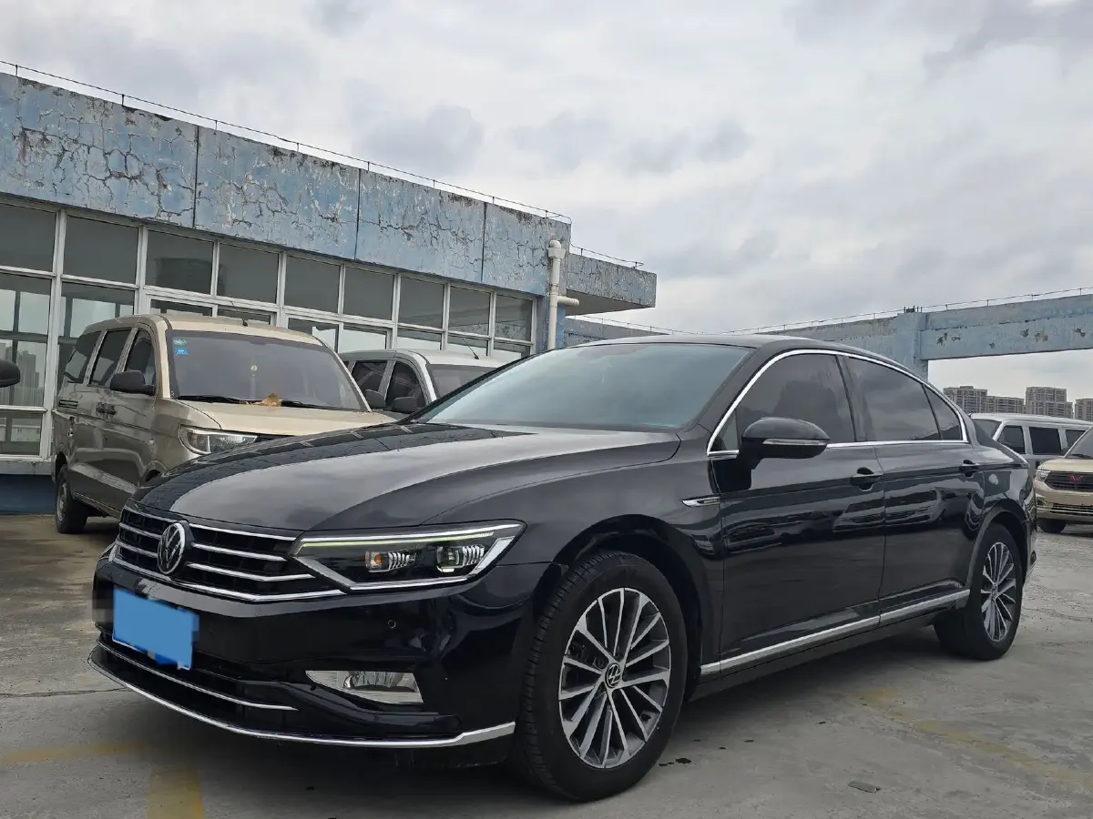 2020 Volkswagen Magotan 2.0T 186HP L4 7DCT