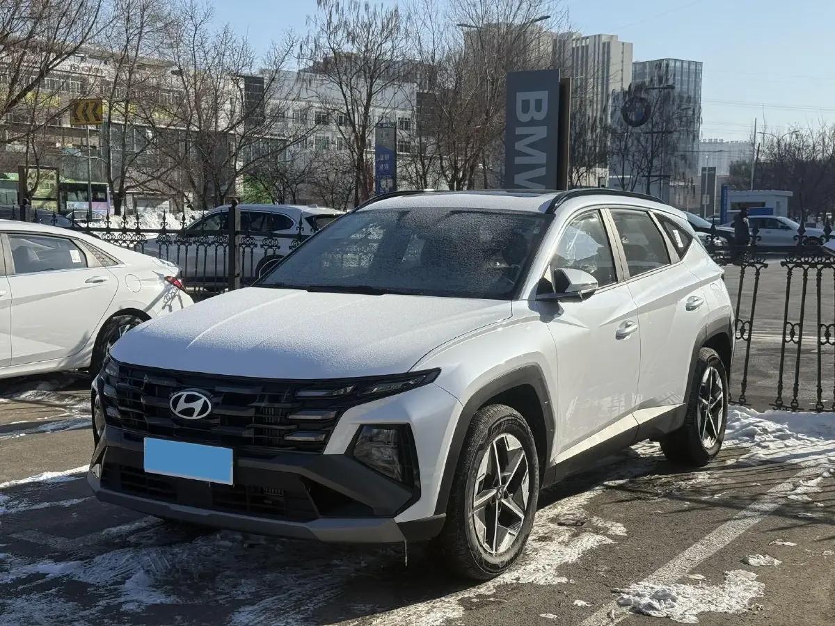 2025 Hyundai Tucson 1.5T 200HP L4 8AT