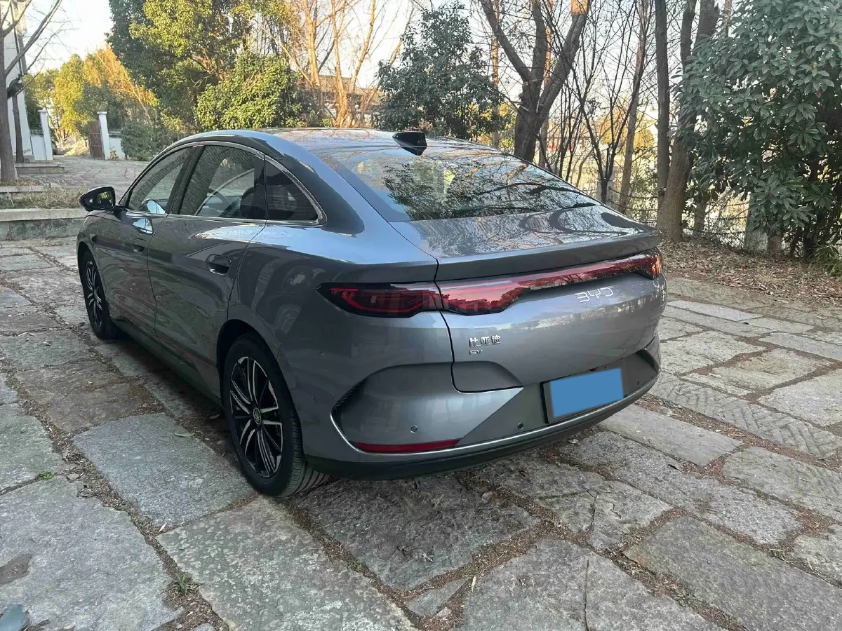 2025 BYD QinL BEV,autocango,china used car exporter,china ev exporter,chinese used car exporter,chinese used ev exporter