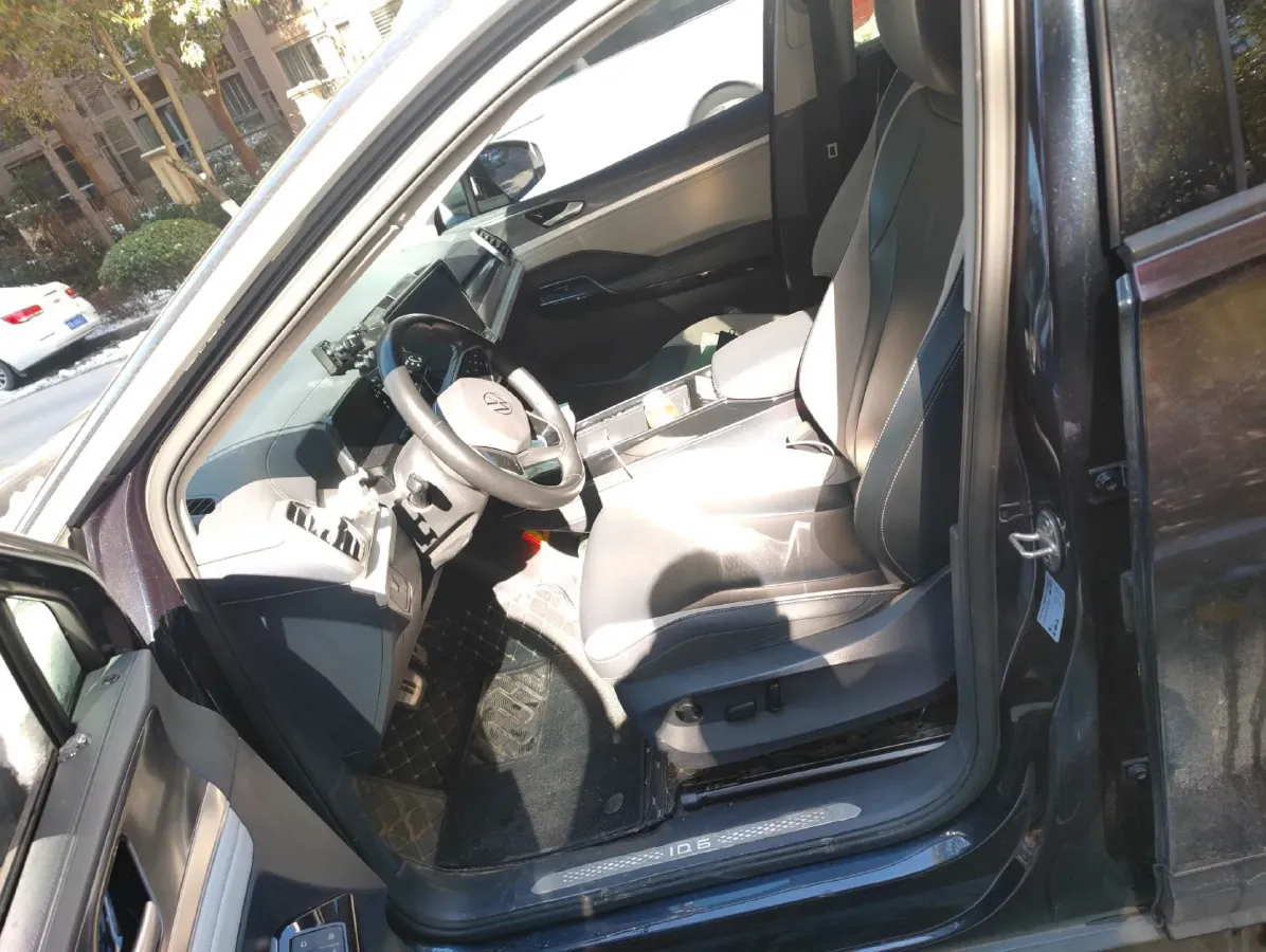 2021 Volkswagen ID.6 Crozz BEV 62.6KWH,autocango,china used car exporter,china ev exporter,chinese used car exporter,chinese used ev exporter