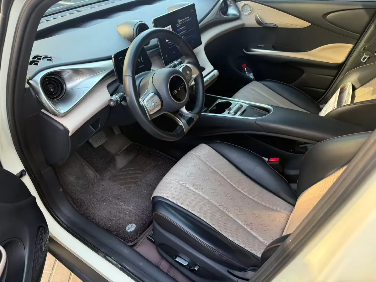 2024 BYD Dolphin BEV 44.928KWH,autocango,china used car exporter,china ev exporter,chinese used car exporter,chinese used ev exporter