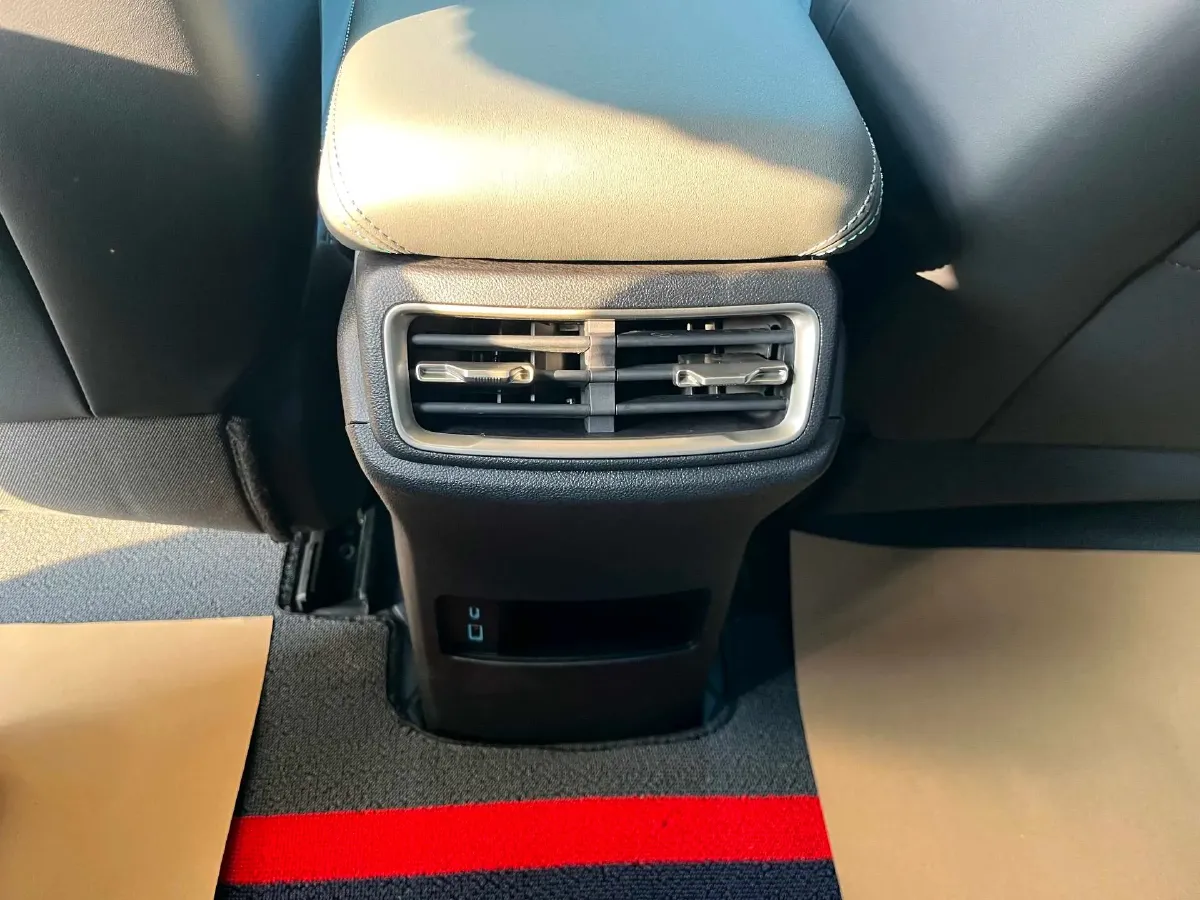 2024 BYD QinL 1.5L 101HP L4 E-CVT PHEV 10.08KWH,autocango,china used car exporter,china ev exporter,chinese used car exporter,chinese used ev exporter